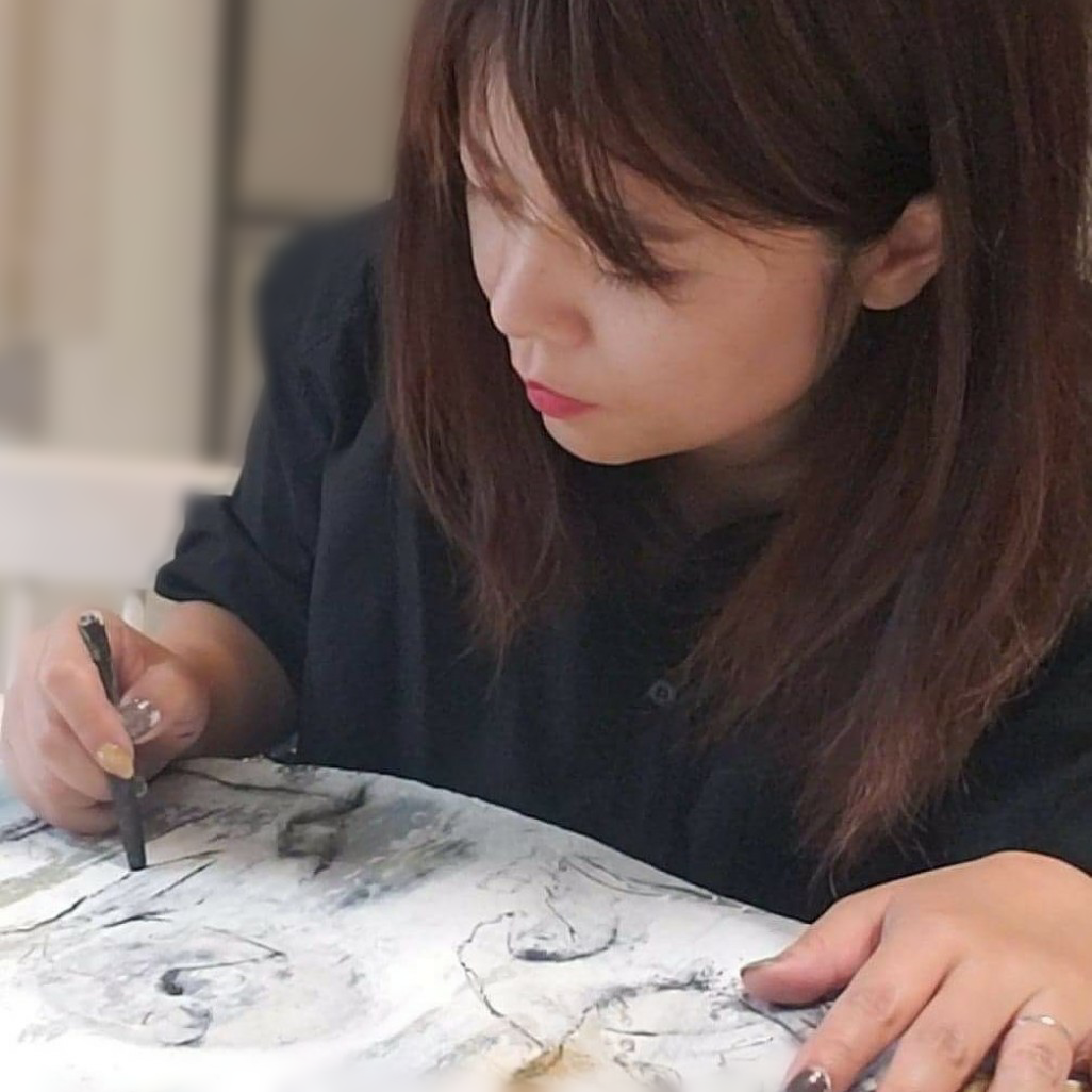 石田麻衣