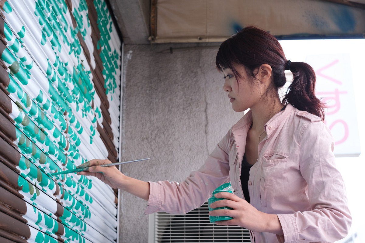 秋山佳奈子