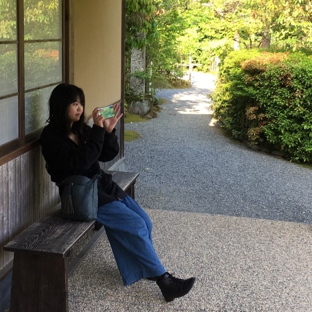島内梨佐
