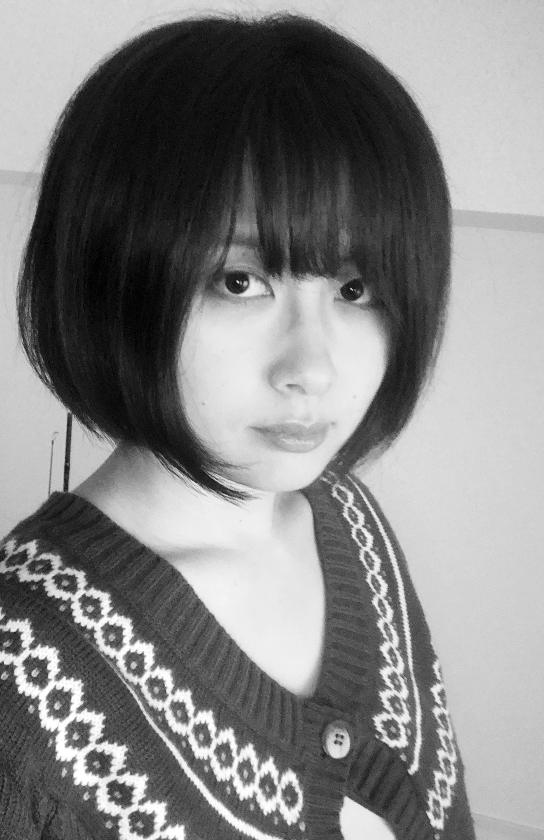 よこみちしいな