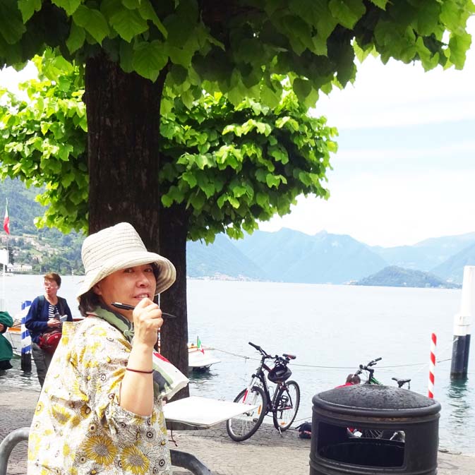 足助久美子