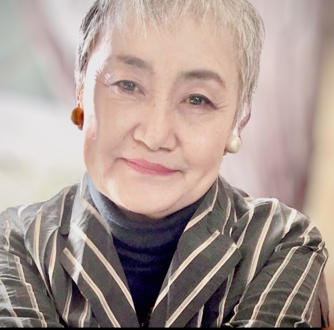 山口香代子