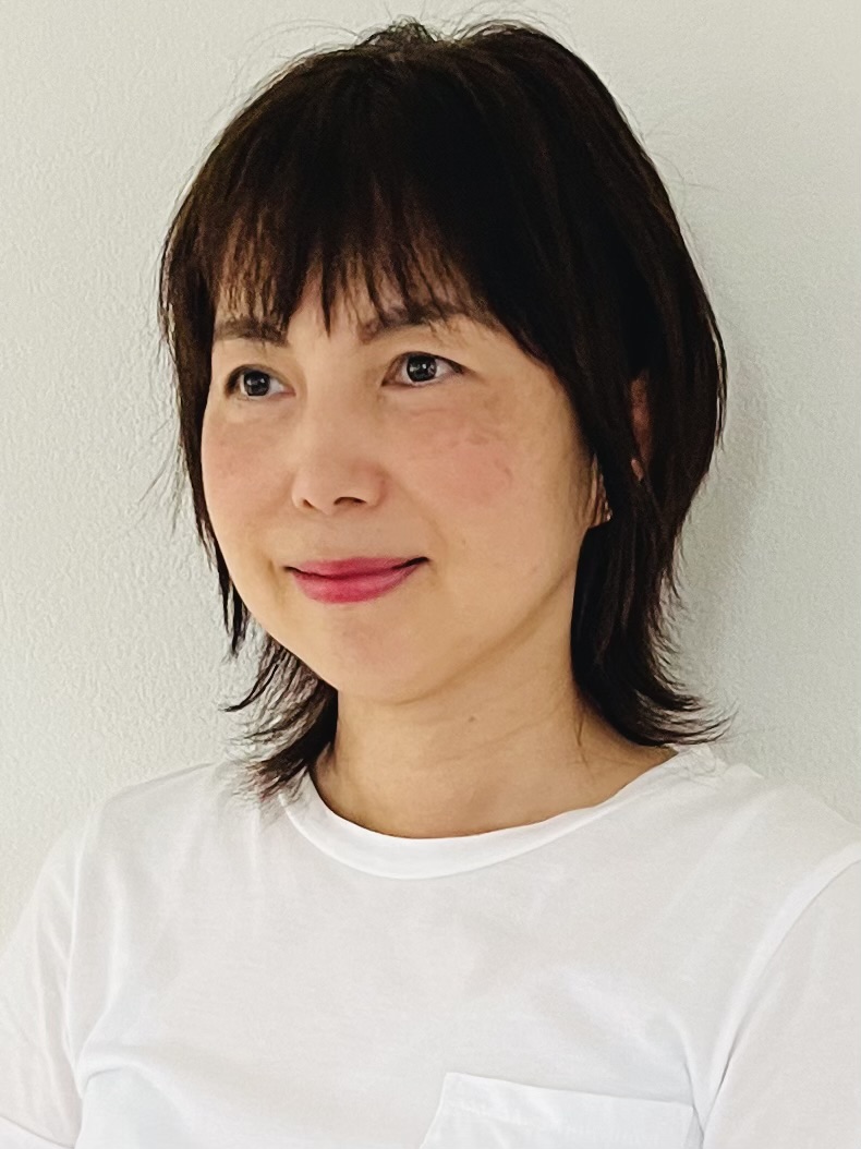 秋山智子