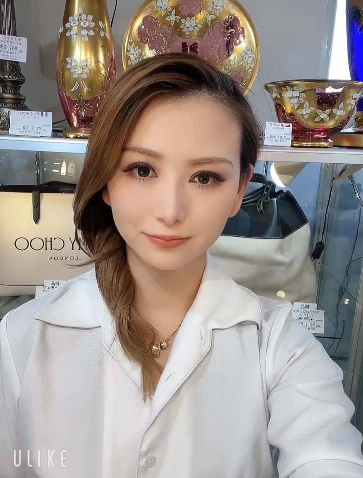 金井美弥