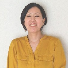 新倉陽子